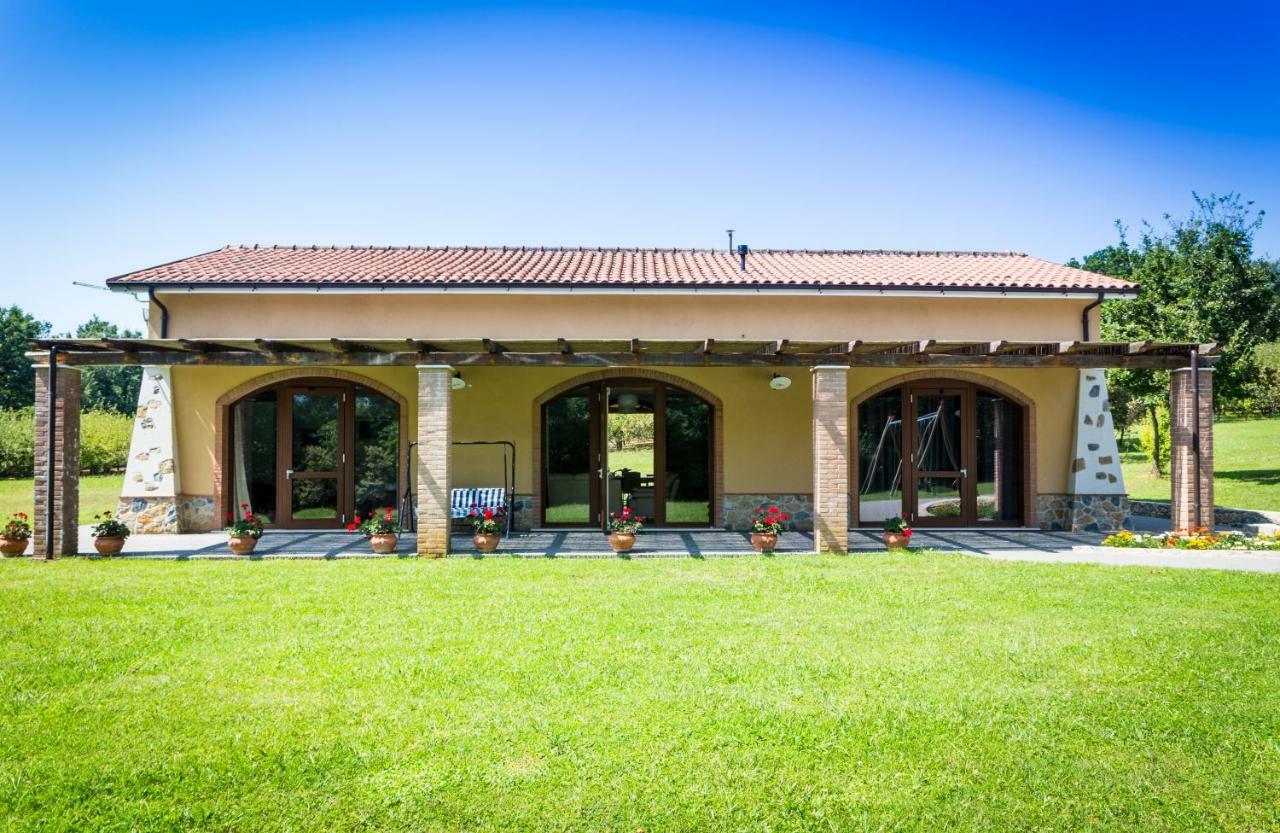 La Dolce Mela Villa Buonabitacolo Exterior photo